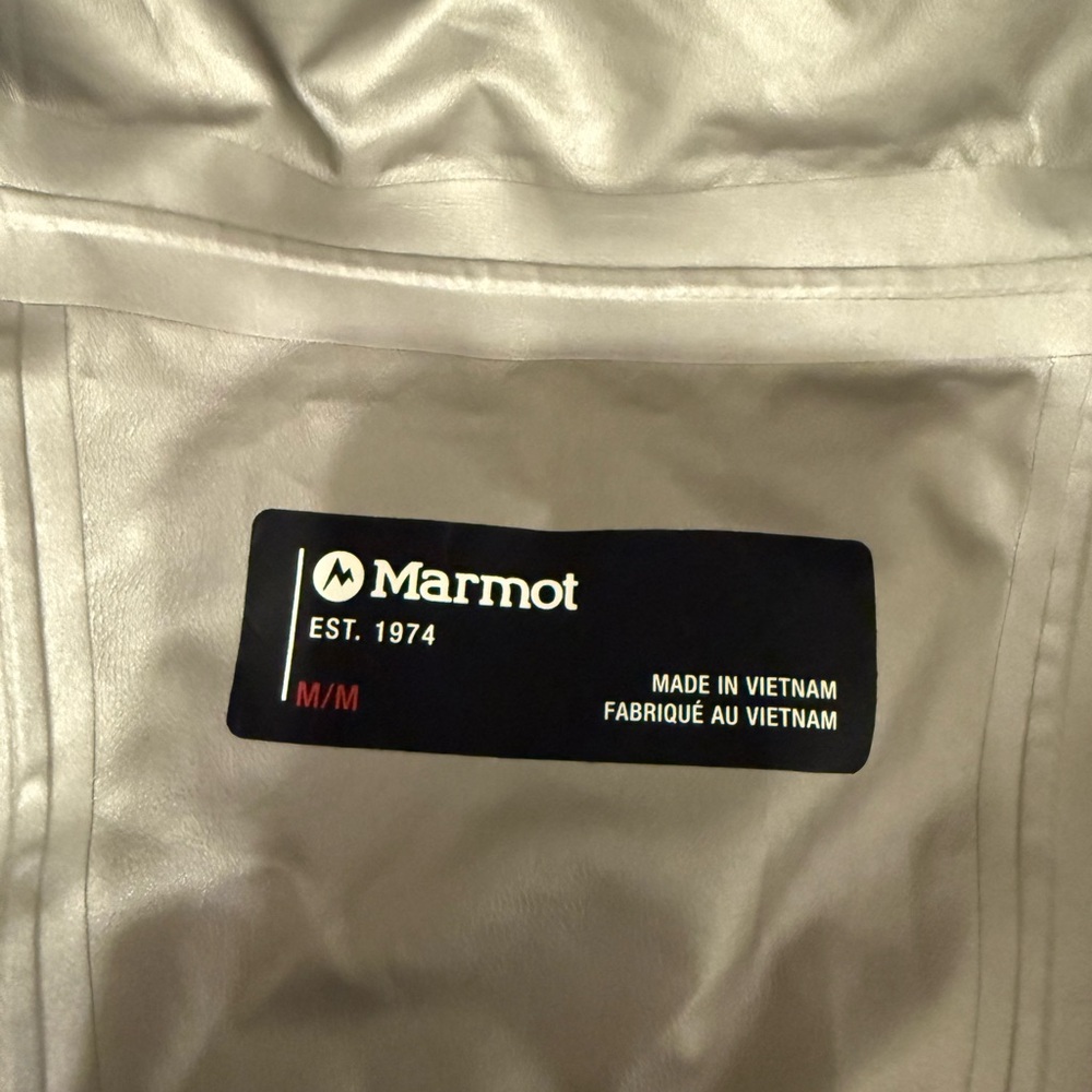 Medium Men's GORE-TEX® Minimalist Jacket- rain jacket - Picture 8 of 10